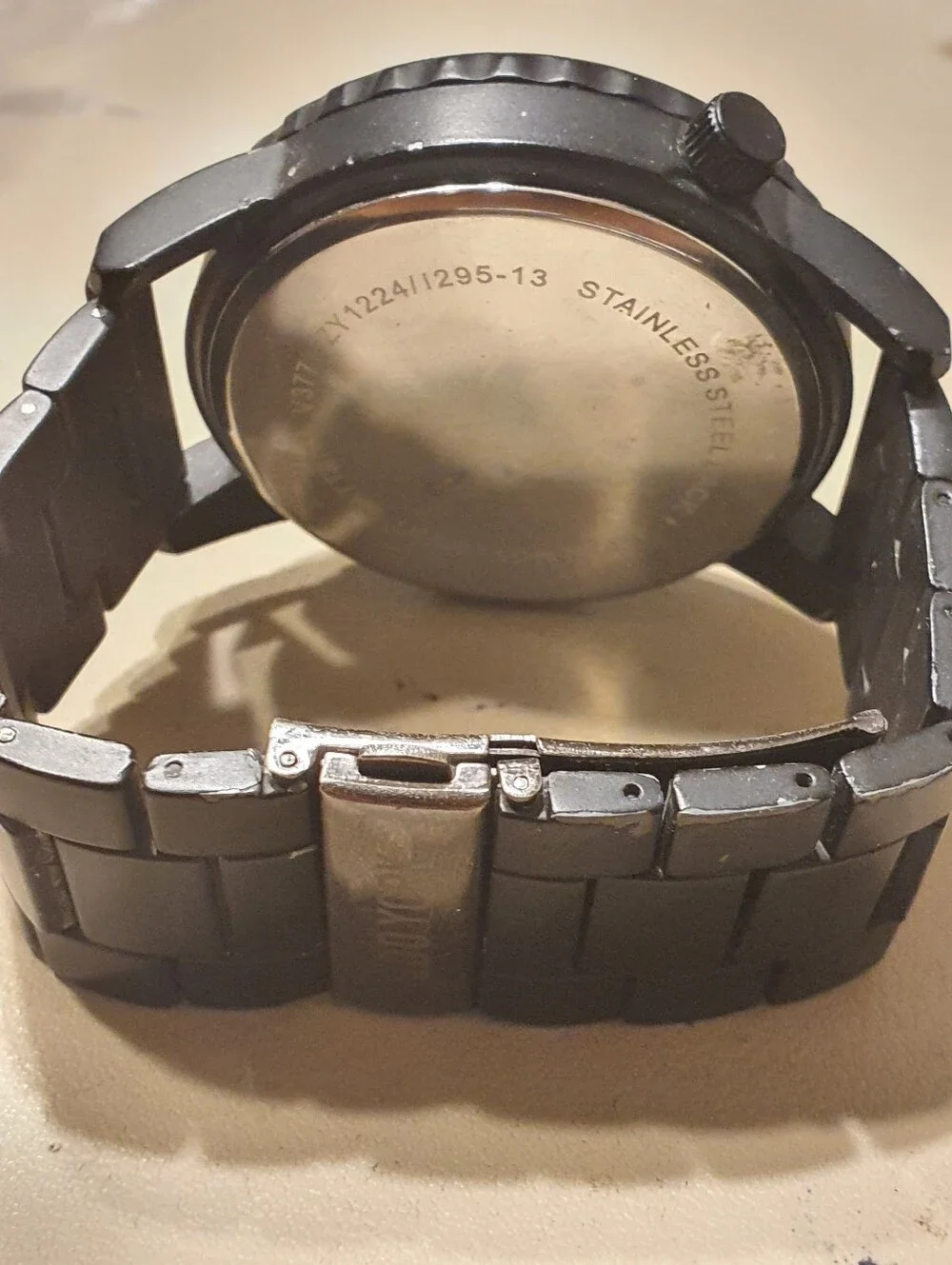 10/$20 Zoo York Black/Goldtone Stainless Steel Oversize Men's Watch